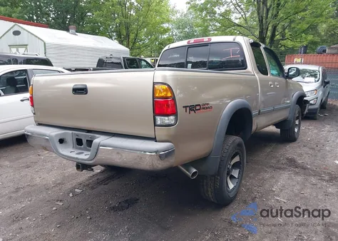 2001 Toyota Tundra Sr5 V8 из США, поврежденный, VIN 5TBBT44131S174842